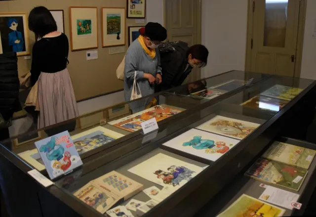 札幌出身の漫画家・三原順さんの世界をのぞく　９日まで東京・旧尾崎邸で