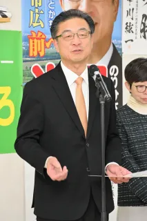 帯広市長選 米沢氏が事務所開き 「地域づくりを共有」