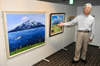 風景画や人物画など多彩な31点 芽室「水ばしょう絵の会」作品展