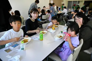 赤平でこども食堂開催 高校生まで食事無料 カレーやフランクフルト、かき氷