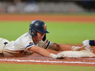 【写真14枚】クラーク―旭川龍谷 夏の高校野球