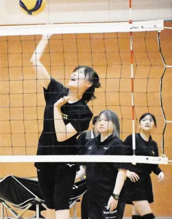 部活に参加 魅力を体感 名寄高でオープンスクール