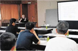 データ読み解き 訪日客施策 千歳商工会議所でセミナー