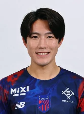 正規品】バレンシアCF 佐藤龍之介 ユニフォーム M バレンシア 26/27