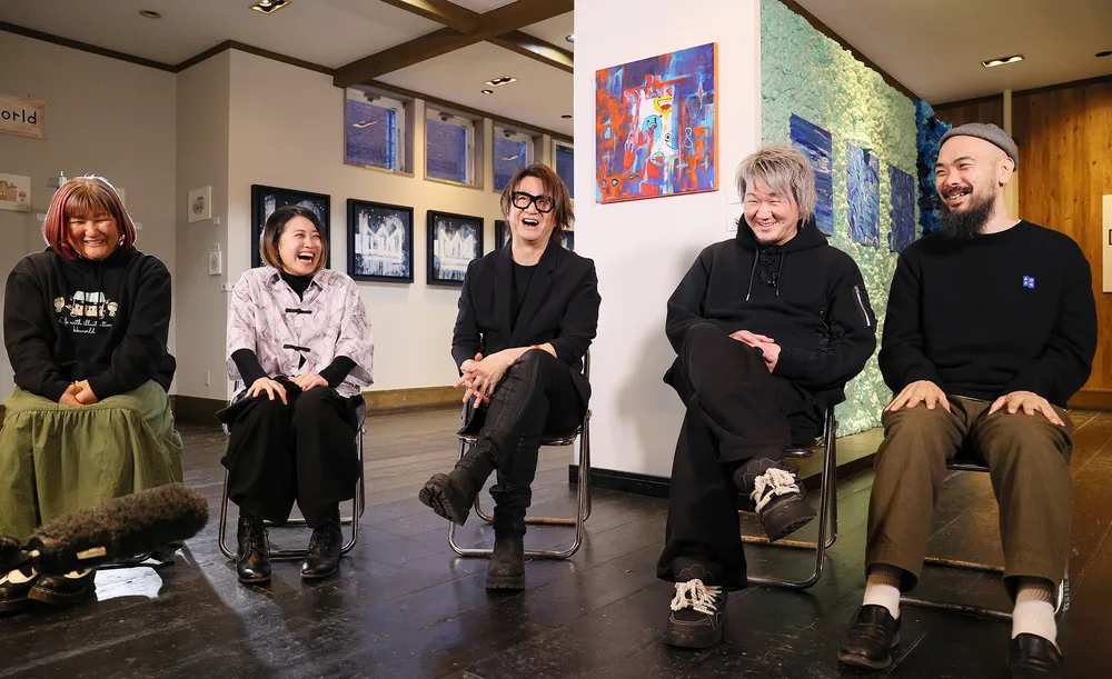 GLAY・TERUさんら5人合同絵画展 函館で23日開幕、個性的48点