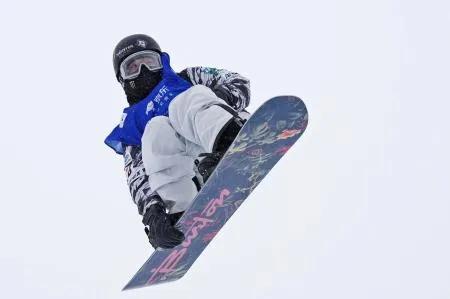 平野歩夢、4大会連続五輪へ スノーボード開幕戦で優勝：北海道新聞デジタル