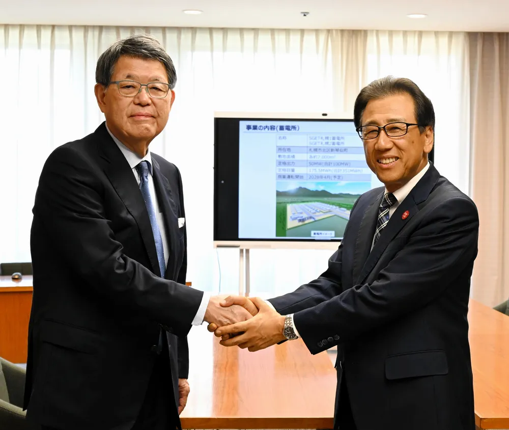 札幌に蓄電所設置「税制が後押しに」 投資会社代表、市長を表敬訪問
