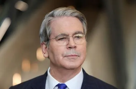 米長官、欧州追加関税を正当化 「経済力を使って戦争回避」