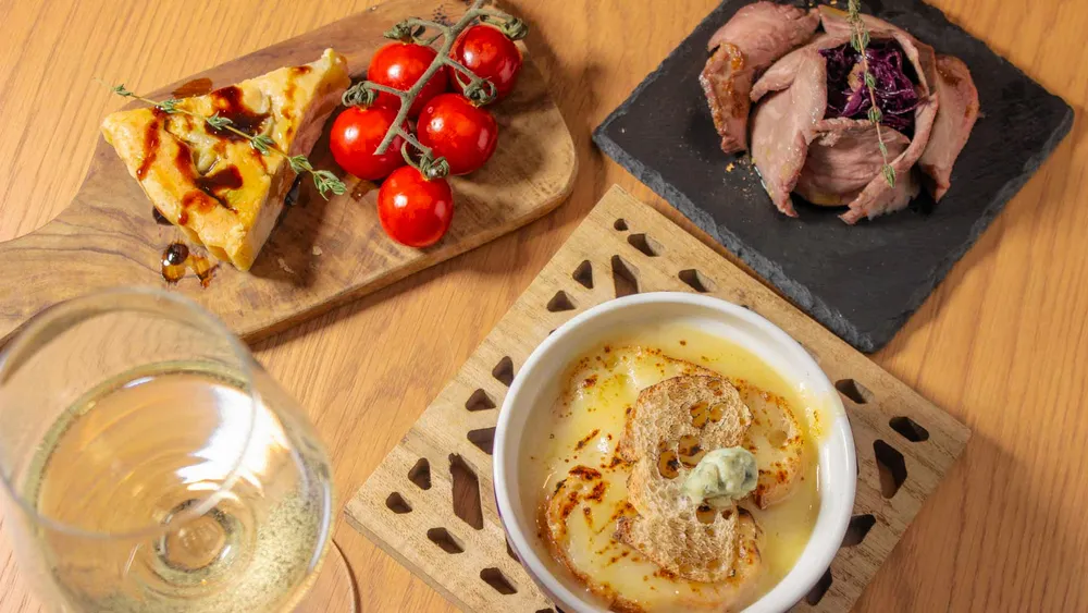 発酵にこだわった料理を提供＊ＣＡＦＵＮＥ（カフネ）　＜10区推しグルメ＞