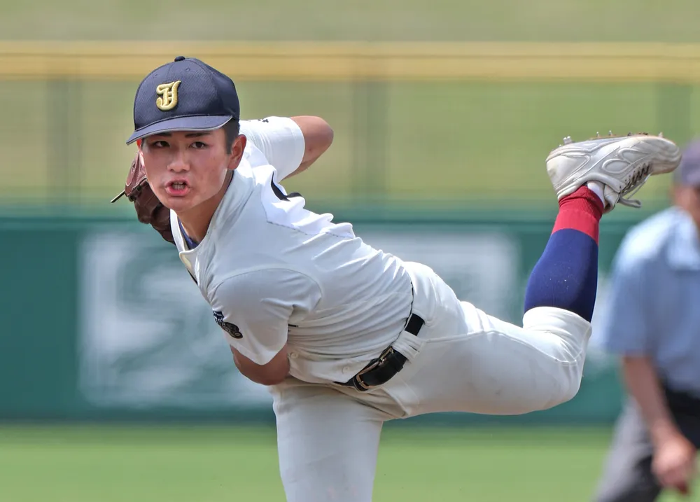 旭川実業エース加藤好投 甲子園16強の父の背中追う 夏の高校野球・北