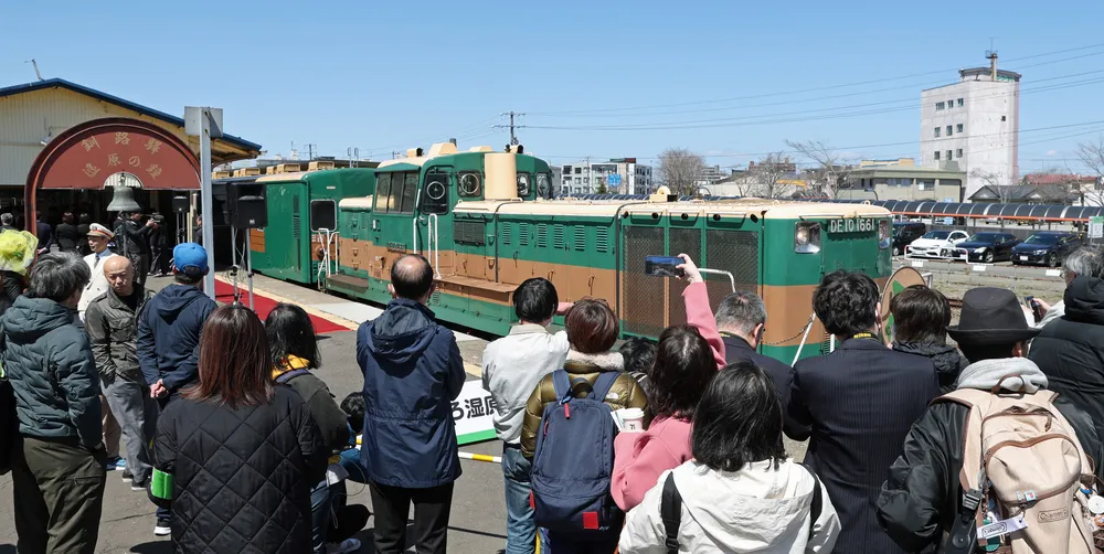 くしろ湿原ノロッコ号、ラストイヤーの出発進行 沿線自治体は運行継続