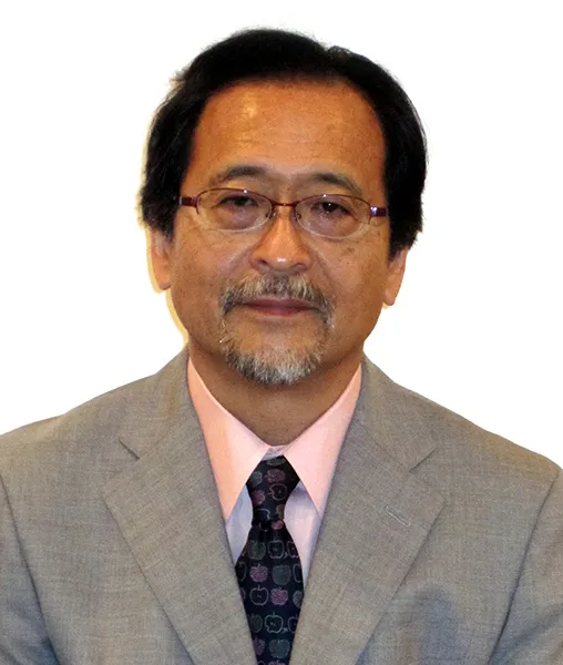 　いとう・あつお　1948年生まれ、神奈川県出身。73年から自民党本部に勤務、主に広報を担当する。95年に新進党事務局に入り総務局企画室長。98年の民政党、民主党結成にいずれも参画し、事務局長に。2001年の民主党退職後は政治アナリストとして活躍。