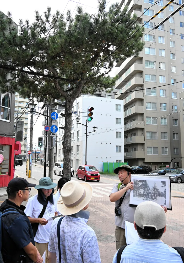 歩兵第25連隊跡、刻まれた記憶 札幌・月寒のまち歩きツアー同行