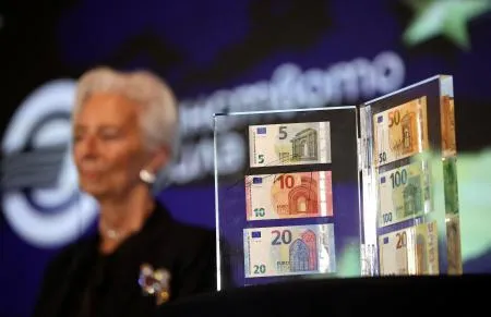 ユーロ通過導入参加　12カ国セット　早い者勝ち ブルガリア、ユーロ導入 加盟21カ国に、成長期待：北海道新聞デジタル