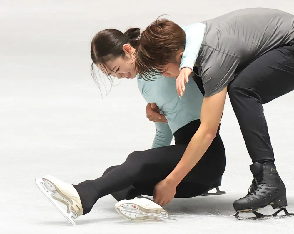 フィギュアスケート 19日から全日本選手権 「ゆなすみ」にアクシデント