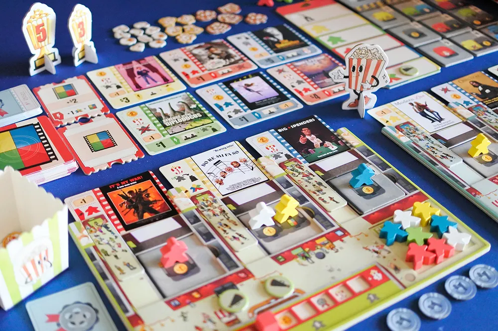 ＜今日もボドゲで遊んでマス！＞ vol.114　映画ファンの心をガッチリつかめ！　映画館経営を楽しめる「シネマポップコーン」