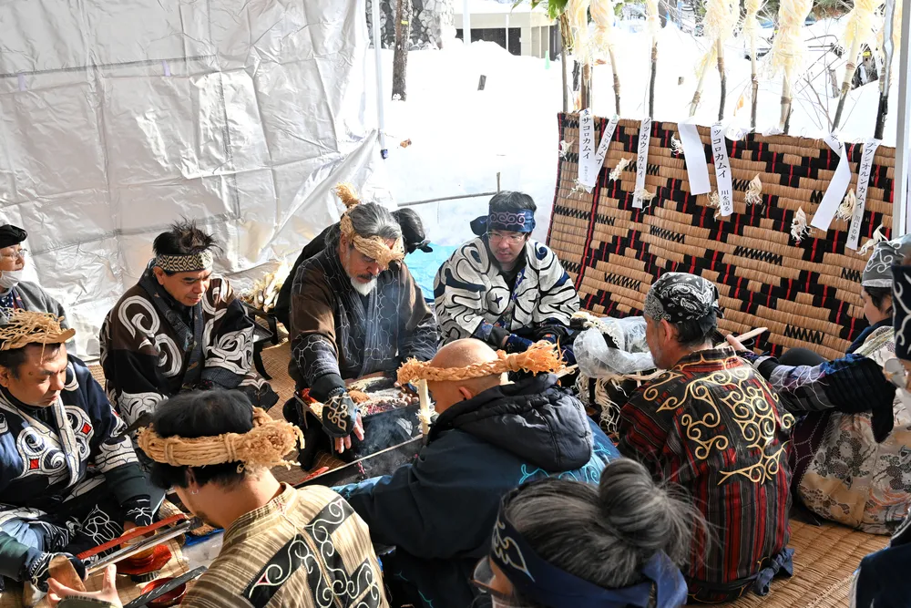 早い者勝ち 札幌アイヌ協会認定　アイヌ紋様焚き火台 HOKKAIDO ケース付き 早い者勝ち 札幌アイヌ協会認定 アイヌ紋様焚き火台 HOKKAIDO ケース