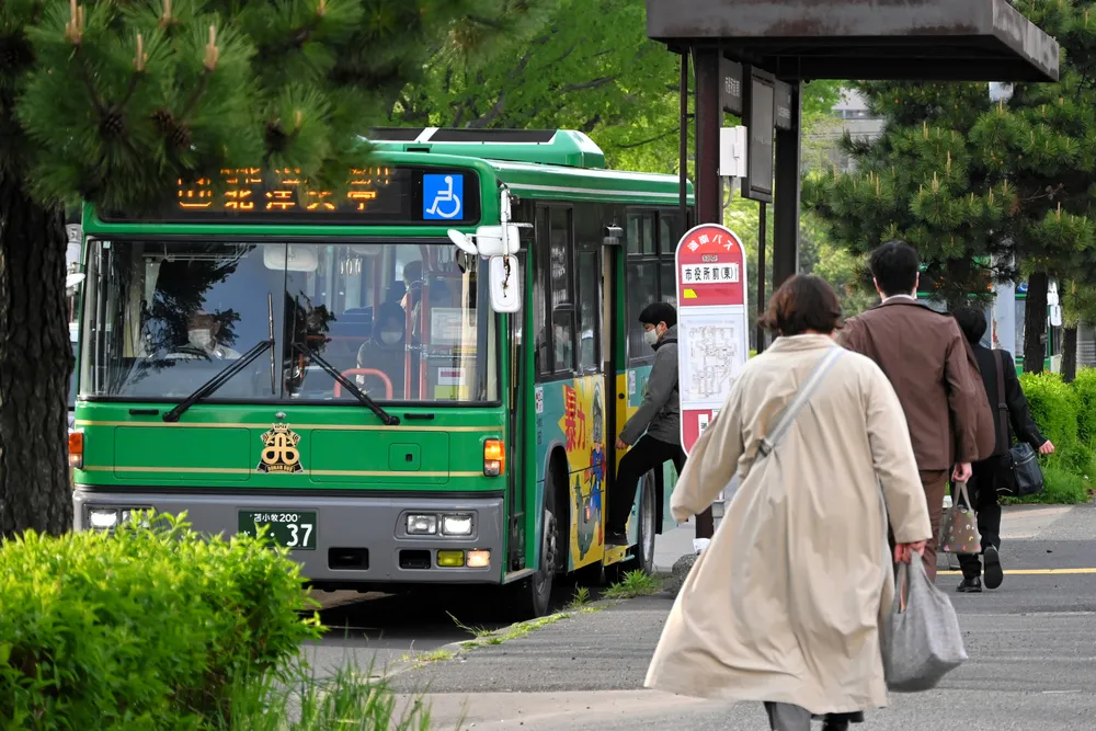 苫小牧 安い 市 内 バス 運賃