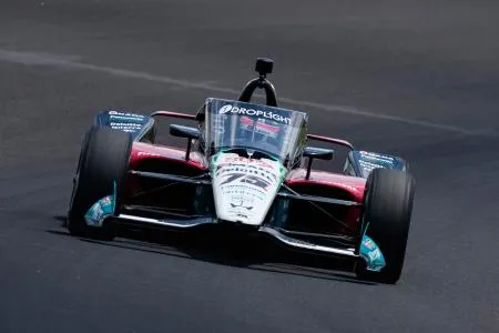 佐藤琢磨は決勝12番手スタート 自動車のインディ500：北海道新聞デジタル