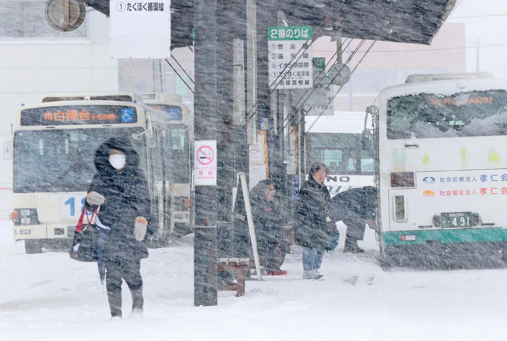 r4【北海道 戦前風景】鉄道省 大正11年 [釧路市街浦見から釧路港