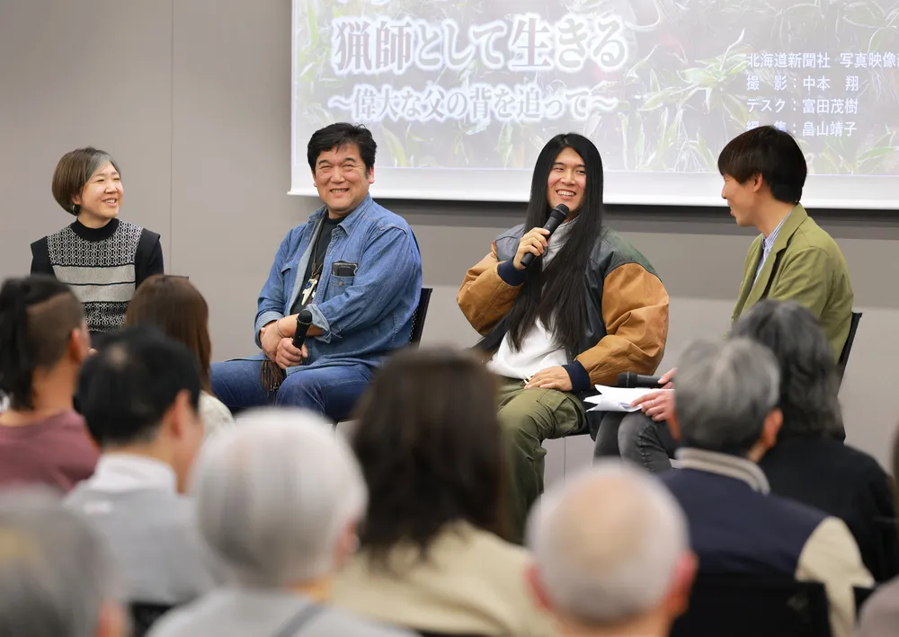 北海道新聞の映像連載「ドキュメントD」　取材秘話たっぷり　道新ビルで催し