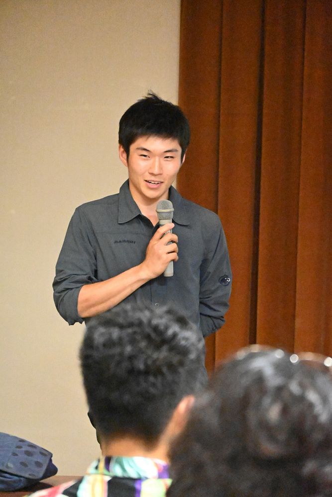 日高山脈の魅力「圧倒的な自然」 北大山岳部ＯＢが中札内で講演 「日高