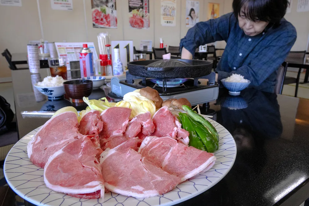 地元産肉が自慢！伊達市のジンギスカン