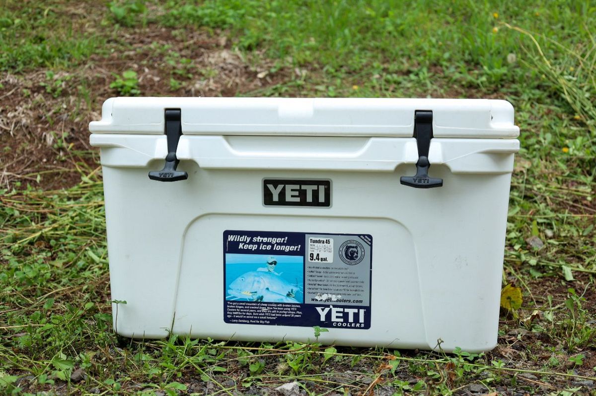 YETI】名品クーラーボックス「タンドラ45」 保冷力抜群で夏キャンプに