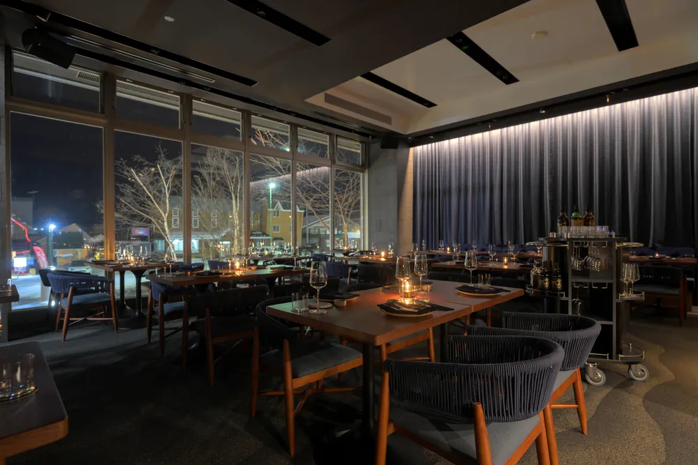 「冬頼み」のニセコ飲食業に新時代　通年営業へのシフト続々 ミシュラン店も進出　夏のアクティビティ人気が背景