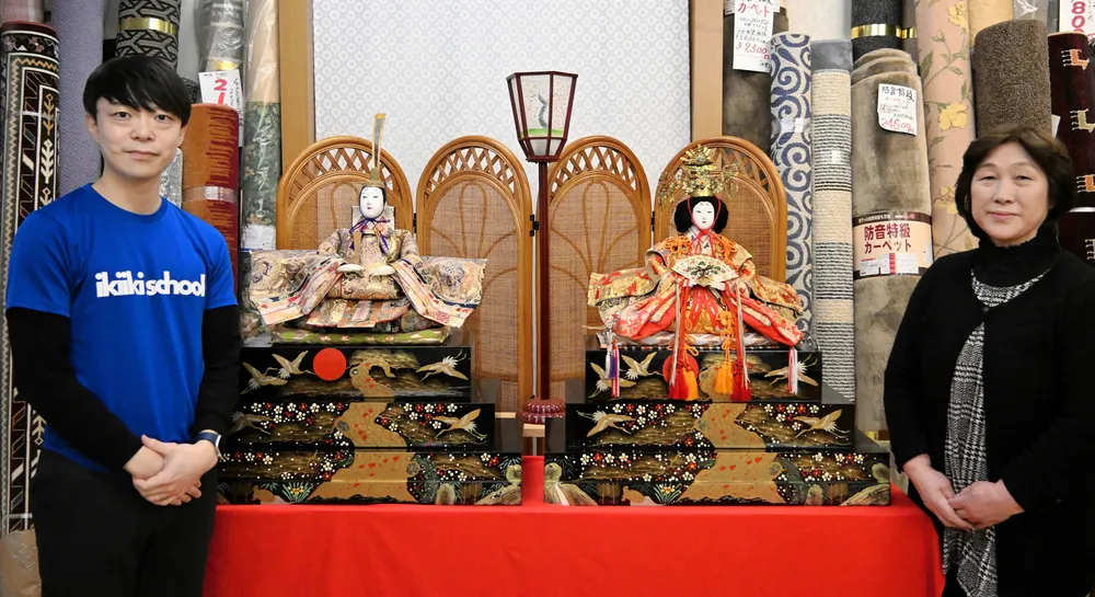 日高で28日「ひな祭り」 7段飾り展示、ぼんぼり作り体験も：北海道新聞