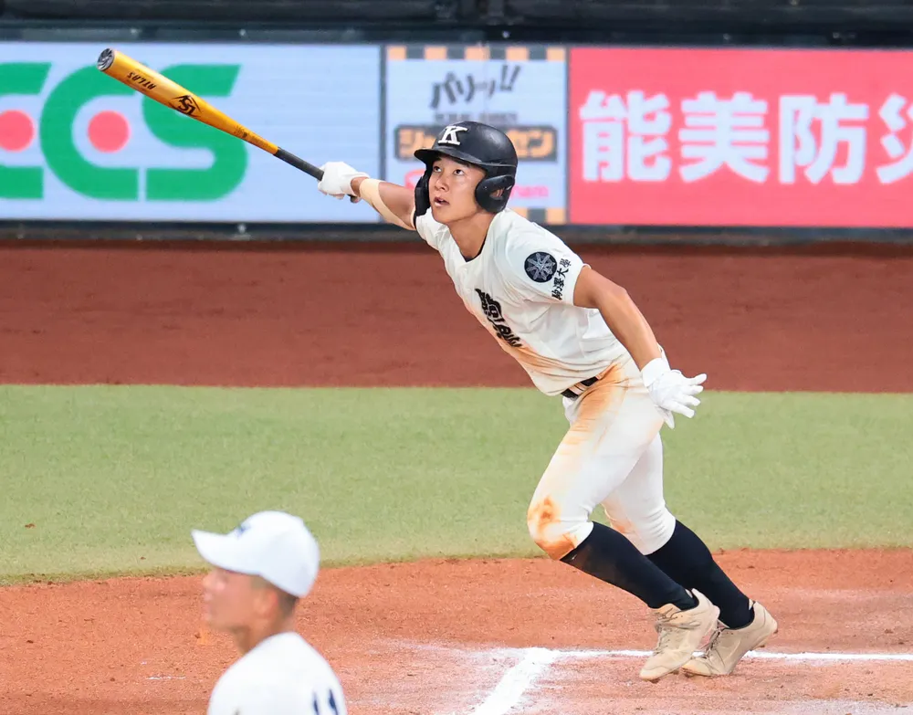 駒大苫小牧、19年ぶりの聖地まであと1勝 昨夏覇者の北海は準決勝で散る