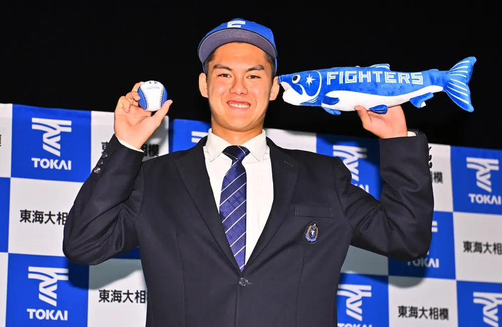 東海大相模高校　藤田琉生　甲子園タオル 甲子園】東海大相模 エース・藤田琉生、痛恨の1球… 強力打線沈黙