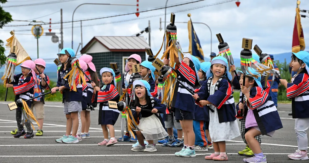 消防団の連携強化 北竜で演習 園児が防火の歌披露のサムネイル