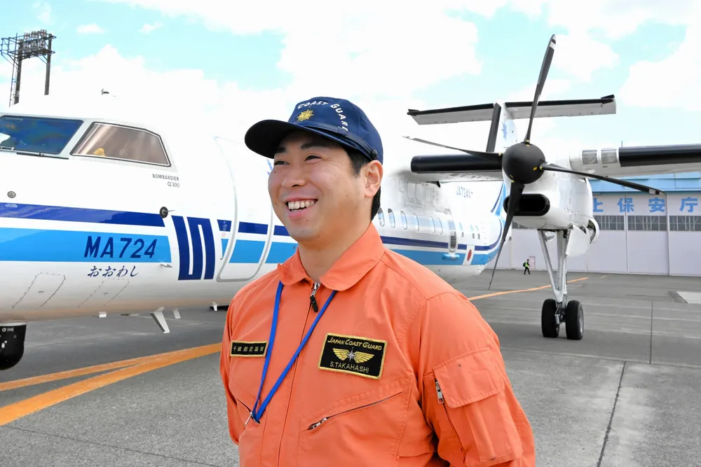 道産子飛行士、空から故郷守る 海保千歳航空基地の高橋さん 機長目指し