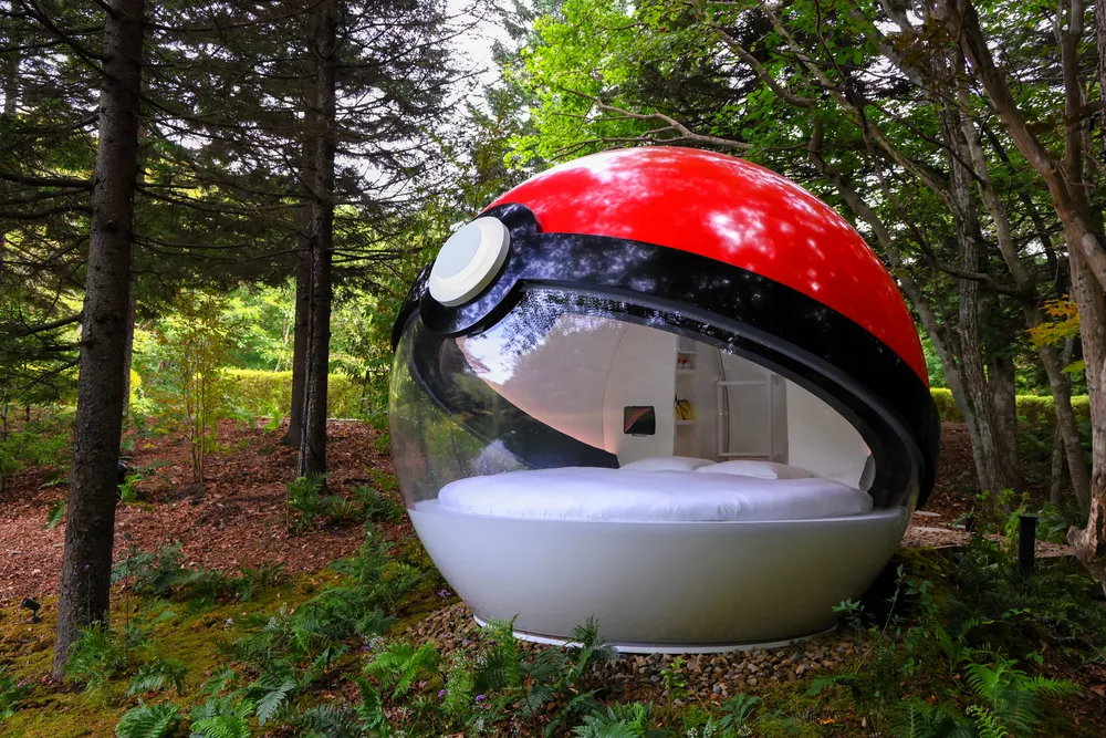 泊まれるモンスターボール」苫小牧に ポケモン30周年で期間限定ホテル