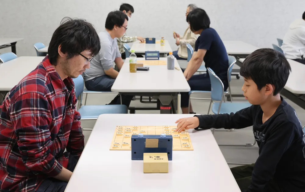 河野さん、小田さん全道将棋へ　十勝地区予選