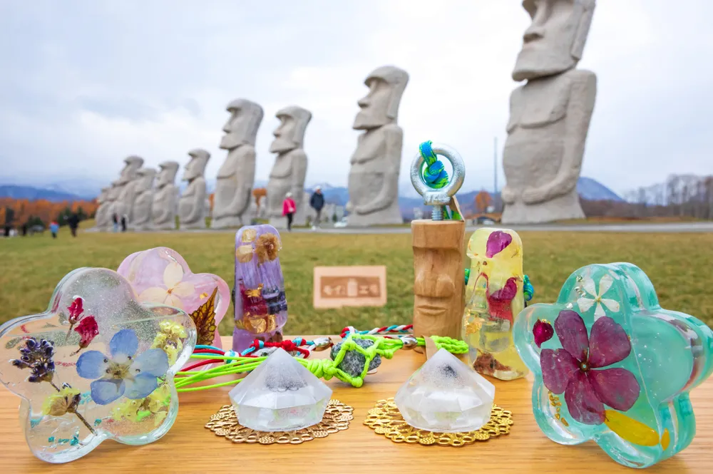 道央 生まれ変わる「宝物」＞真駒内滝野霊園・モイくん工房＝札幌市 廃