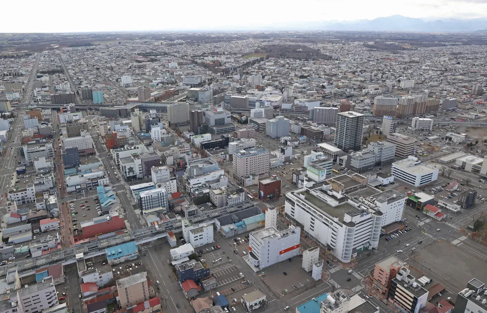 帯広市中心部=2024年11月25日（本社ヘリから、小川泰弘撮影）