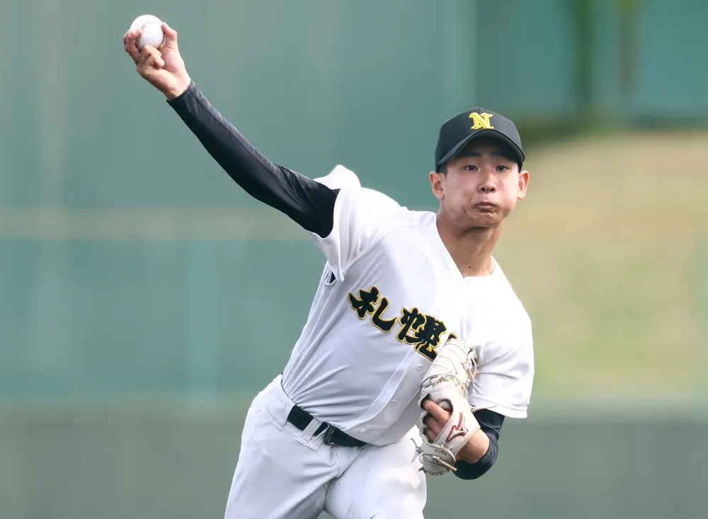 五回に一気5点　札幌日大高が完勝　夏の高校野球・南北海道大会3回戦