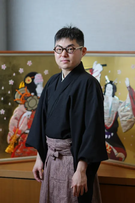 文楽守る若き道産子太夫 竹本碩太夫さん（札幌市出身）道具、衣装修繕