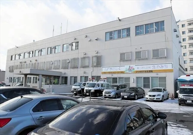 中学生2人に暴行、現金奪った疑い　15歳の少年を逮捕　札幌北署