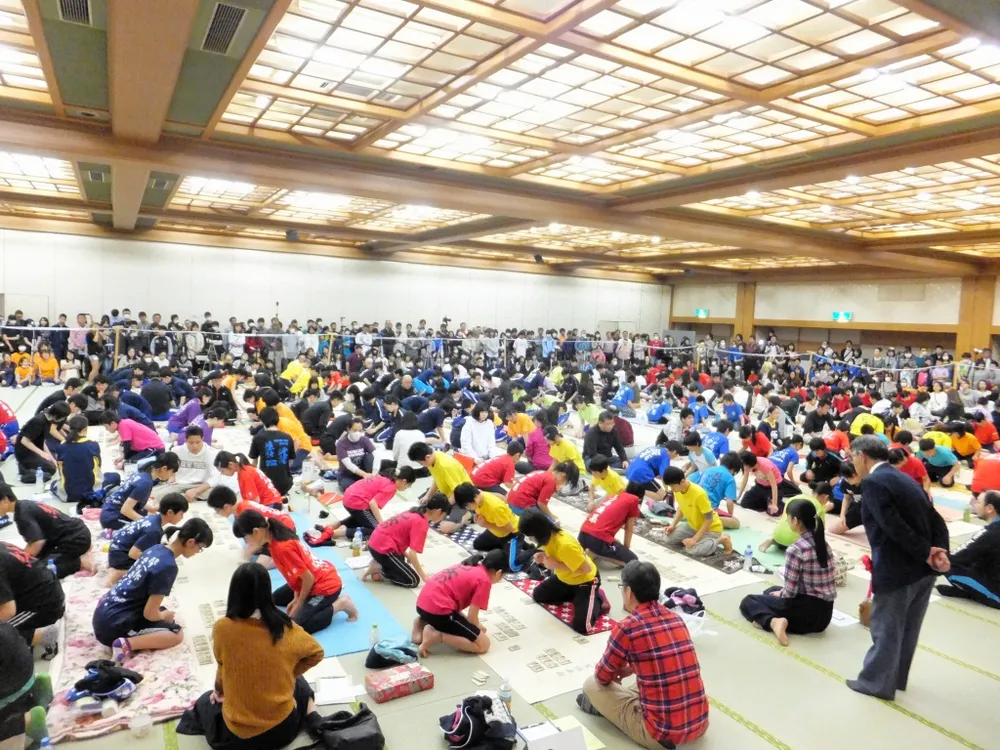 熱気あふれる下の句かるた大会（写真提供・北海道遺産協議会）