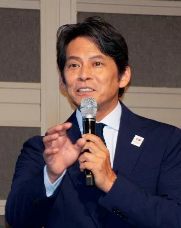 る*い様 織田裕二 生写真 11枚 Amazon.co.jp織田裕二 OVER THE TROUBLE 8cm CDシングル 半折れ