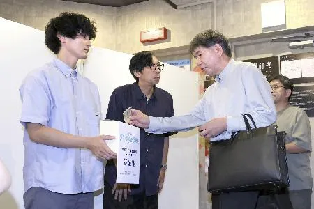 熊本の力に」と高良さん 東京で被災地支援の上映会：北海道新聞デジタル