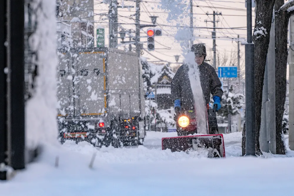 オホーツクも降雪 冬本番 紋別空港29センチ、女満別空港19センチ