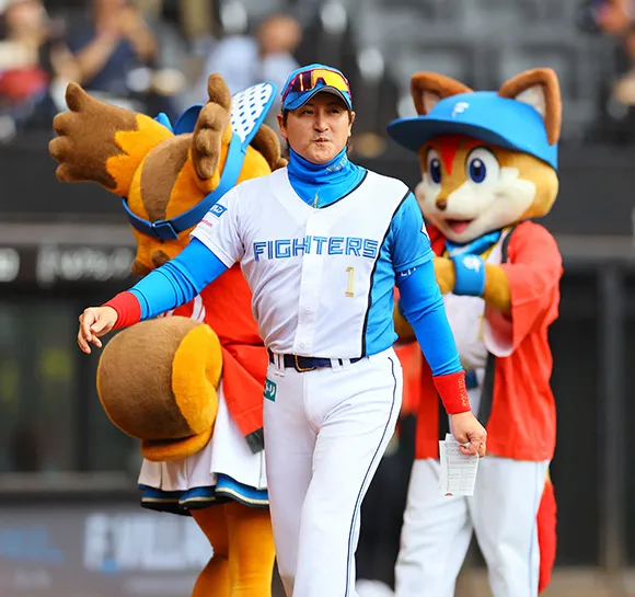 Amazon.co.jp: NPB プロ野球カード 309 新庄剛志 北海道日本ハム