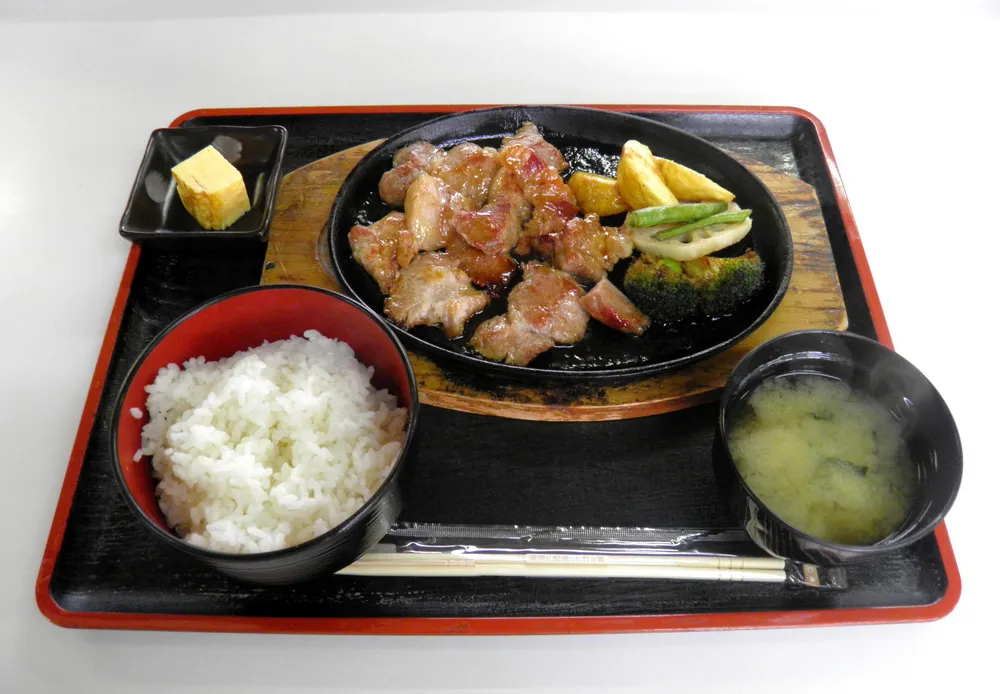 人気の「免許更新定食」～定食処 櫻茶屋【気になるお店】＜MYタウン