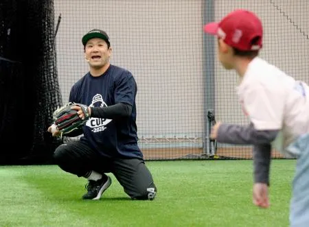 田中将大、仙台で野球教室 子どもたちが200勝祝福：北海道新聞デジタル