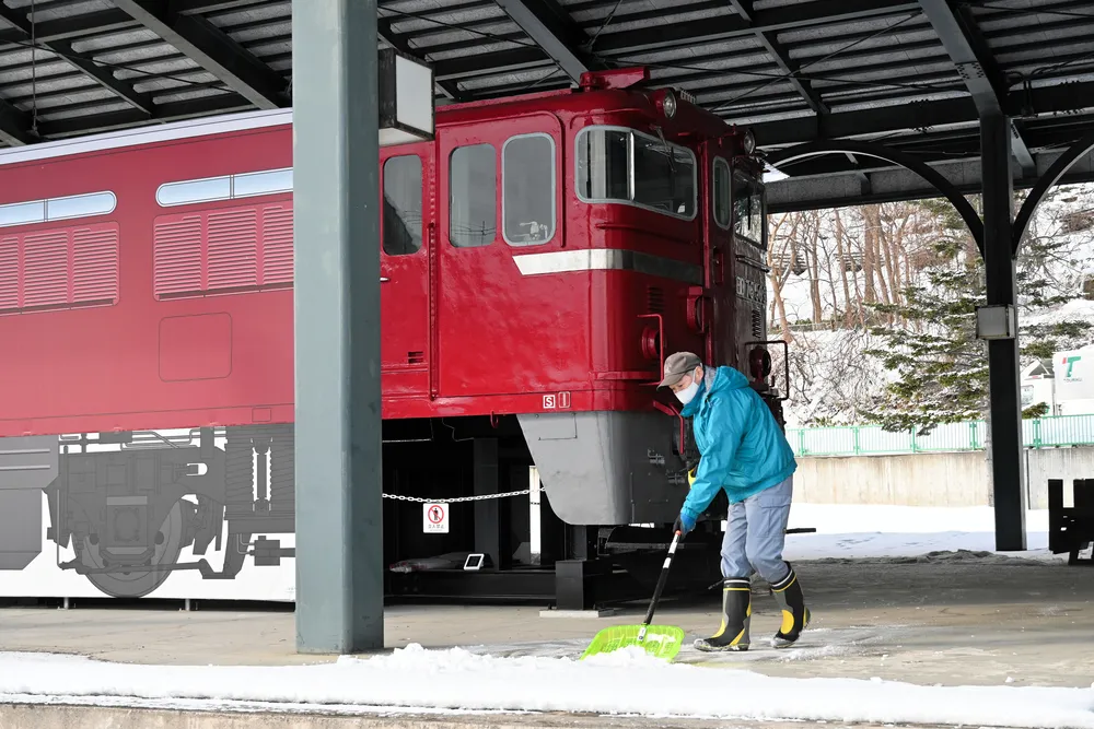 運転席」残すまでに…検証・機関車PCB除去>㊤揺れた方針 保全の 運転席」残すまでに…検証・機関車PCB除去>㊤揺れた方針 保全の