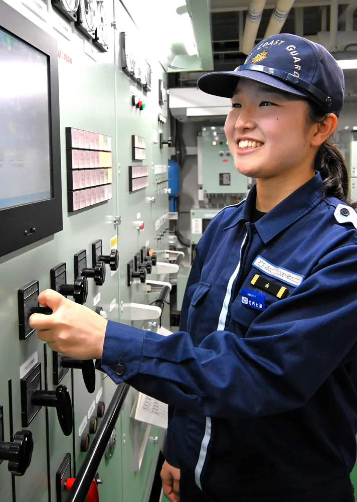 留萌海保に初の海保大卒新任女性幹部 巡視船「ちとせ」で安全航行